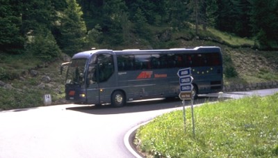 Dirk P. und sein Reisebus